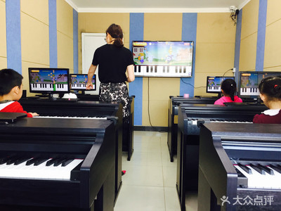 天天音乐教育中心 以专业与热爱，奏响每个孩子的未来乐章